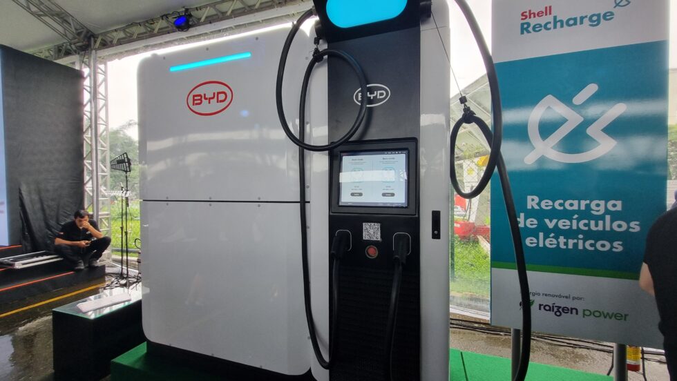 Carregamento ultrarapido da BYD de 1 megawatts.